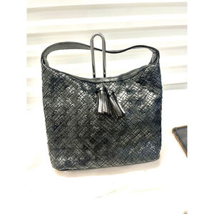 Patricia Nash Maissana hobo bag in black woven leather